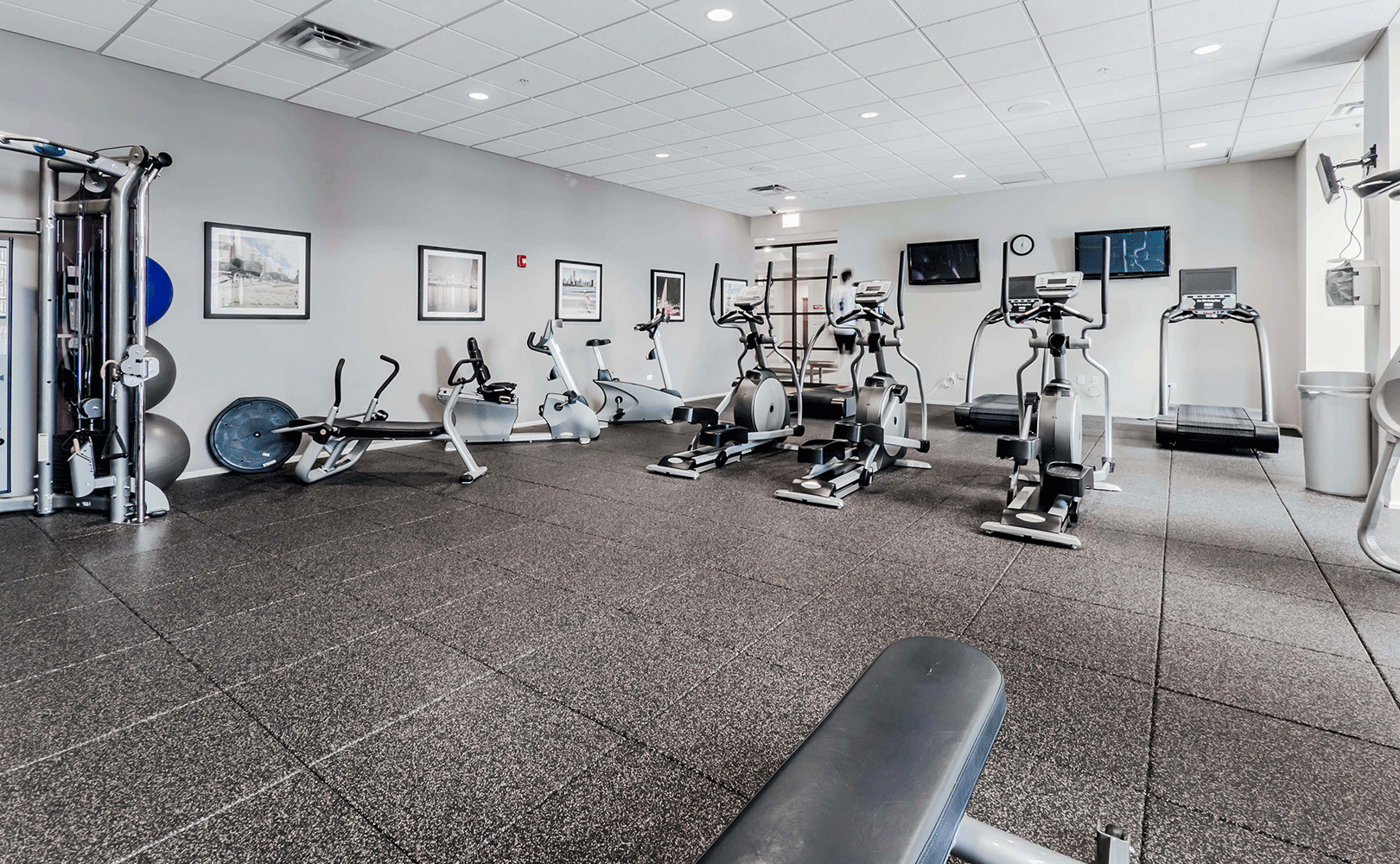 Expansive fitness center open 24-hours at Astoria Tower Chicago